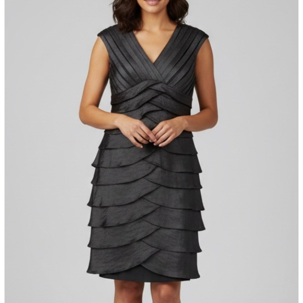 SCARLETT NITE Black Shimmer LAYERED PETAL SHEATH DRESS Party Cocktail Chiffon 8